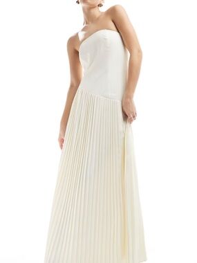 Strapless Cream Pleated Maxi Dress